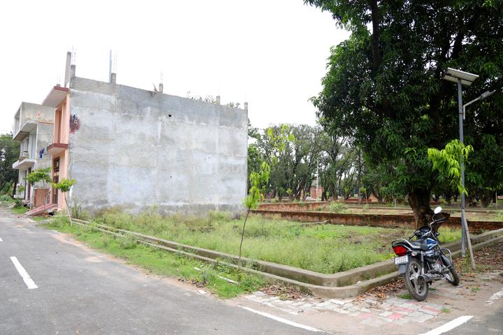 Blossom paradise near anannt nagar yojana sadrauna para chauki Lucknow Main Image 1