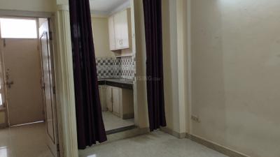Living Room Image of 700 Sq.ft 2 BHK Apartment / Flat for rent in Chhattarpur New Delhi for Rs. 15000