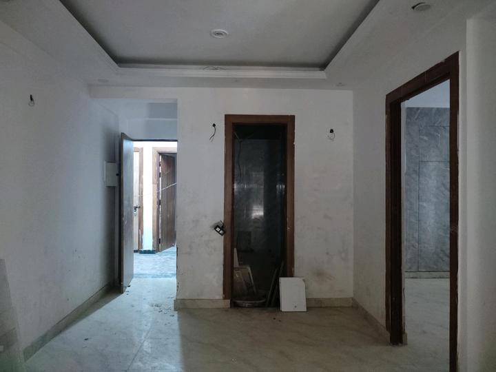 The Ultima 107 Main Image 1