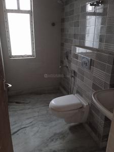 Bathroom Image of 1075 Sq.ft 2 BHK Apartment / Flat for sale in Ambient Winds, Kalikapur, EM Bypass Kolkata for Rs. 9500000