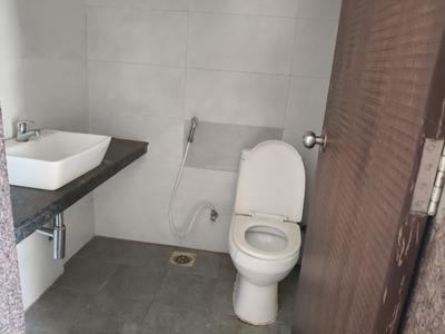 Image of 1200 Sq.ft 3 BHK Apartment / Flat for sale in ACME Ozone, Thane West, Thane for Rs. 19000000