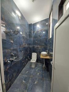 Bathroom Image of 3000 Sq.ft 5 BHK Independent House for sale in Jhotwara Jaipur for Rs. 10000000