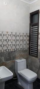 Bathroom Image of 800 Sq.ft 1 BHK Independent House for rent in Sector 7 Gurgaon for Rs. 14250