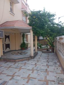 5 BHK Independent House