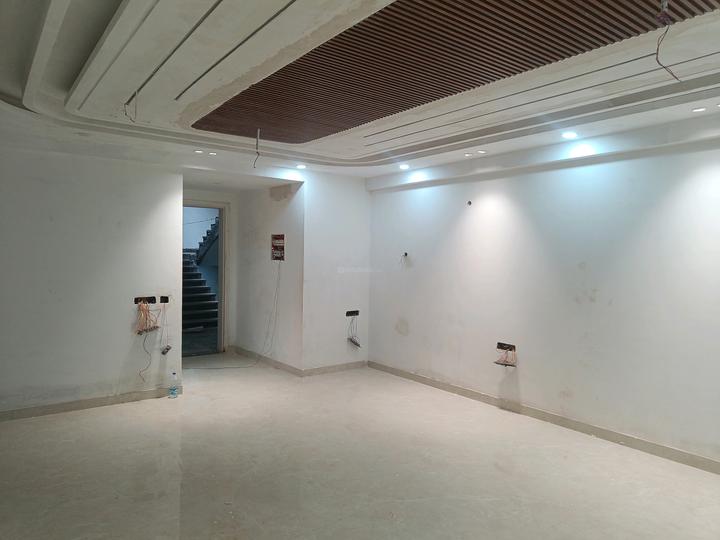 Chandan Hola Main Image 1