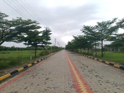 Image of 100 Sq.ft Residential Plot / Land for sale in Kompally, Hyderabad for Rs. 3800007