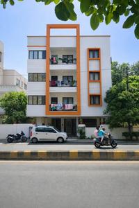 Building Image of Om shiv pg &amp; hostel race course &amp; gotri in Ellora Park, Vadodara
