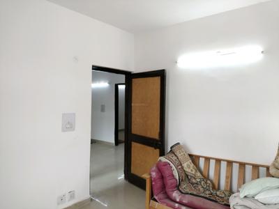 Bedroom Image of 1700 Sq.ft 3 BHK Apartment / Flat for sale in CGHS Sahara Apartment, Sector 6 Dwarka New Delhi for Rs. 31000000
