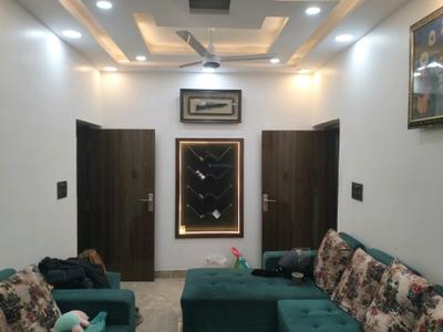 Living Room Image of 900 Sq.ft 2 BHK Apartment / Flat for sale in Vikaspuri New Delhi for Rs. 11500000