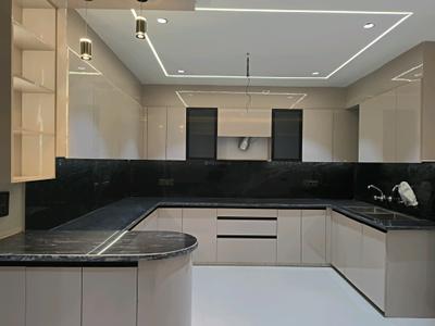 Kitchen Image of 1600 Sq.ft 3 BHK Builder Floor for sale in Vaishali Ghaziabad for Rs. 17000000