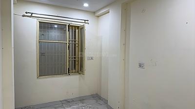 Bedroom Image of 1100 Sq.ft 3 BHK Builder Floor for rent in Mayur Vihar Phase 1 New Delhi for Rs. 35000