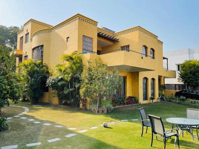 Image of 6500 Sq.ft 5 BHK Independent House for rent in Sector 16, Chandigarh for Rs. 800000