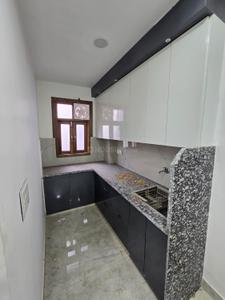 Kitchen Image of 600 Sq.ft 2 BHK Builder Floor for sale in Laxmi Nagar New Delhi for Rs. 5800000