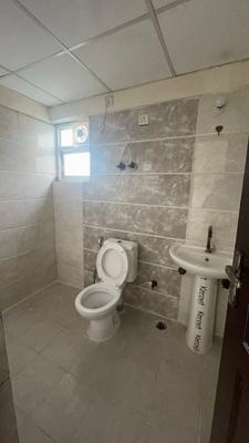 Image of 1420 Sq.ft 3 BHK Apartment / Flat for sale in Amrapali Silicon City, Sector 76, Noida for Rs. 14200000