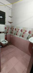 Bathroom Image of 850 Sq.ft 2 BHK Apartment / Flat for rent in Karve Nagar Pune for Rs. 32000