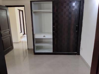 Bedroom Image of 1040 Sq.ft 2 BHK Apartment / Flat for rent in Logix Blossom County, Sector 137 Noida for Rs. 28000