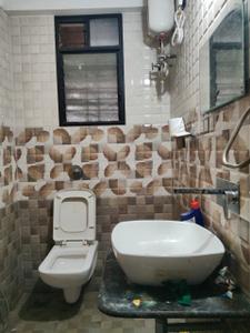 Bathroom Image of 2000 Sq.ft 3 BHK Apartment / Flat for sale in Dhantoli Nagpur for Rs. 15100000