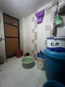 Bathroom Image of 650 Sq.ft 1 BHK Apartment / Flat for sale in Kalwa Thane for Rs. 6800000