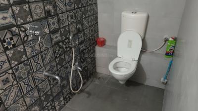 Bathroom Image of 657 Sq.ft 1 BHK Apartment / Flat for sale in Moze Skyways Esfera, Lohegaon Pune for Rs. 4200000