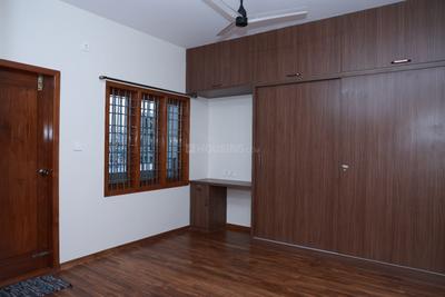 Bedroom Image of 2000 Sq.ft 3 BHK Builder Floor for sale in Mallathahalli Bengaluru for Rs. 25000000