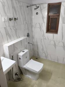 Bathroom Image of 1350 Sq.ft 2 BHK Apartment / Flat for sale in AMR Apartment 55, Phi II Greater Noida for Rs. 8900000