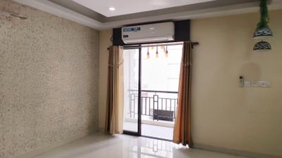 Living Room Image of 1281 Sq.ft 3 BHK Apartment / Flat for rent in Primarc Southwind Block 9, Sonarpur Kolkata for Rs. 29000