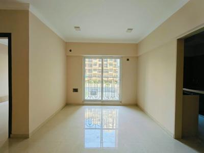 Hall Image of 950 Sq.ft 2 BHK Apartment / Flat for rent in Raunak Unnathi Woods Supreme, Hiranandani Estate Thane for Rs. 31000