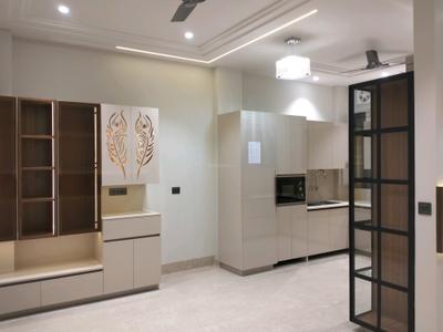 Dining Area Image of 1800 Sq.ft 3 BHK Builder Floor for sale in KG-III New Delhi for Rs. 32500000