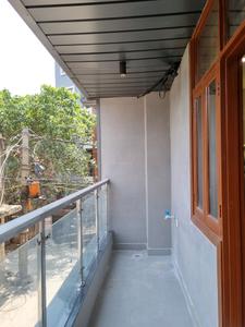 Bedroom One Image of 1350 Sq.ft 4 BHK Apartment / Flat for sale in Saarthi Lavish Homes by Saarthi Builders, Sector 15 Dwarka New Delhi for Rs. 12300000