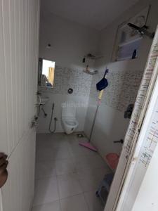 Bathroom Image of 1200 Sq.ft 3 BHK Apartment / Flat for rent in Memnagar Ahmedabad for Rs. 31000