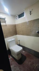 Bathroom Image of 1300 Sq.ft 3 BHK Independent House for rent in New Colony Muzaffarpur for Rs. 8500