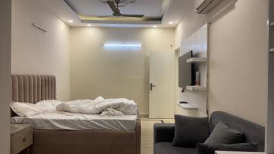 Bedroom Image of 2000 Sq.ft 2 BHK Builder Floor for rent in DLF Phase 1 Gurgaon for Rs. 50000