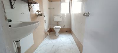 Bathroom Image of 1215 Sq.ft 3 BHK Apartment / Flat for sale in Haldirams Kolkata for Rs. 8100000
