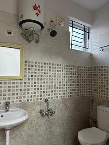 Bathroom Image of 550 Sq.ft 1 BHK Builder Floor for rent in Whitefield Bengaluru for Rs. 18500
