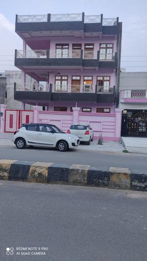 Ruchi Khand 2, Sharda Nagar Building 1