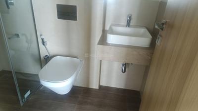Image of 806 Sq.ft 2 BHK Apartment / Flat for rent in Piramal Aranya, Byculla, Mumbai for Rs. 120503