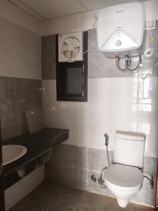 Image of 1770 Sq.ft 3 BHK Apartment / Flat for rent in Cosmos Express 99, Sector 99, Gurgaon for Rs. 32000