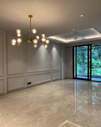 Sector 25, DLF Phase 2 Main Image 1