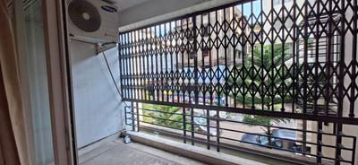 Balcony Image of 1800 Sq.ft 4 BHK Apartment / Flat for sale in Gariahat Kolkata for Rs. 27500000