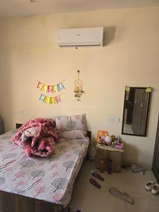 Bedroom Image of One bedroom attached bathroom share kitchen in Sector 64, Mohali