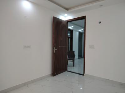 Bedroom Image of 900 Sq.ft 2 BHK Apartment / Flat for sale in Kishangarh New Delhi for Rs. 6000000