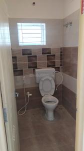 Bathroom Image of 1600 Sq.ft 2 BHK Builder Floor for rent in Vadavalli Coimbatore for Rs. 23000