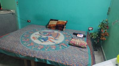 Bedroom Image of 250 Sq.ft 1 BHK Independent House for rent in Rajajipuram Lucknow for Rs. 8000