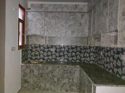 Kitchen Image of 900 Sq.ft 3 BHK Builder Floor for sale in DLF Ankur Vihar Ghaziabad for Rs. 3455992