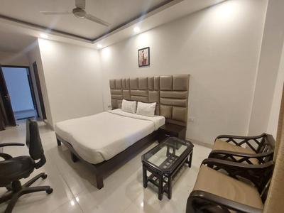 Bedroom Image of Luxury Urbanroomz Coliving PG in DLF Phase 2, Gurgaon