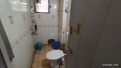 Bathroom Image of 1400 Sq.ft 3 BHK Apartment / Flat for sale in Hebbal Kempapura Bengaluru for Rs. 9300000
