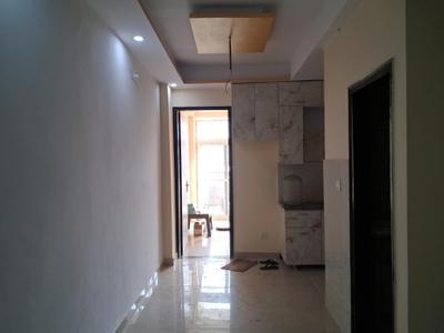 Living Room Image of 1000 Sq.ft 2 BHK Apartment / Flat for sale in Sector 74 Noida for Rs. 3300000