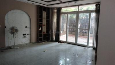 Living Room Image of 12000 Sq.ft 5 BHK Villa for sale in Sector 52 Gurgaon for Rs. 97500000