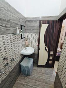 Bathroom Image of 2200 Sq.ft 5 BHK Independent House for sale in Rajajipuram Lucknow for Rs. 12000000
