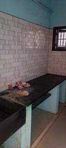 Kitchen Image of 600 Sq.ft 2 BHK Independent House for rent in G Pradeep Raja Anbagam Layout, Koodal Nagar Madurai for Rs. 8000